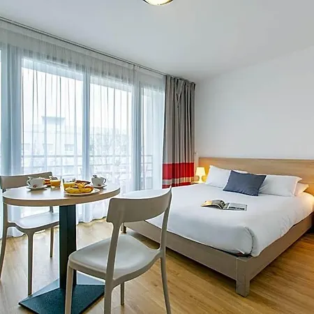 شقة فندقية Comfort 3*