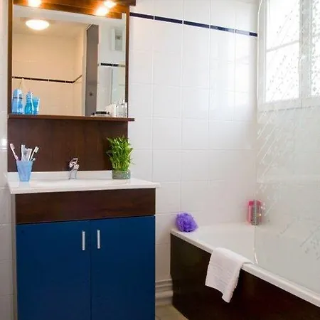מלון דירות Comfort 3*
