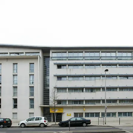 Comfort Hotel Le Mans
