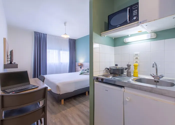 Hotel Zenitude Hôtel-résidences Novaxis Le Mans