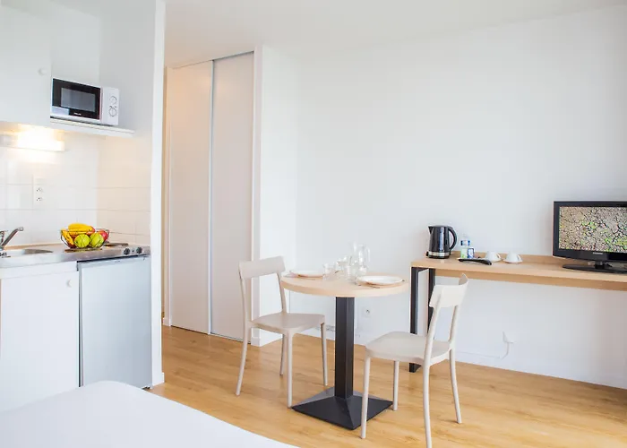 Zenitude Hôtel-résidences Novaxis Hotel