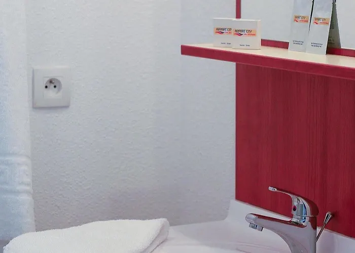 Hotel Zenitude Hôtel-résidences Novaxis 3*