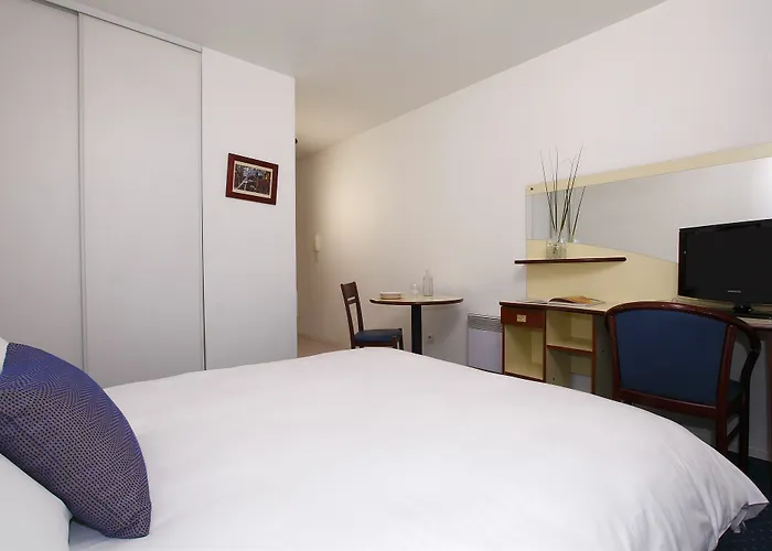 Zenitude Hôtel-résidences Novaxis 3*