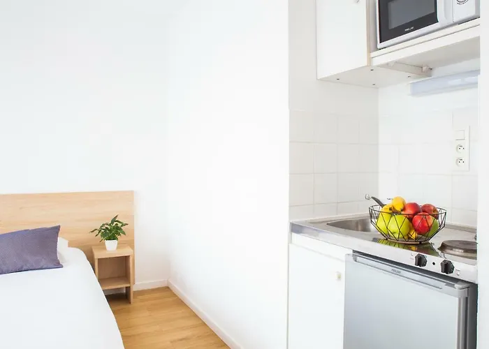 Zenitude Hôtel-résidences Novaxis Hotel Le Mans