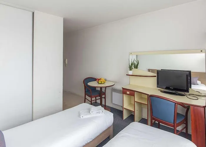 Zenitude Hôtel-résidences Novaxis Hotel